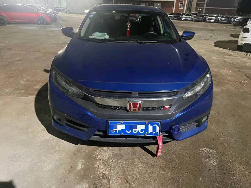 珠海17年本田思域1