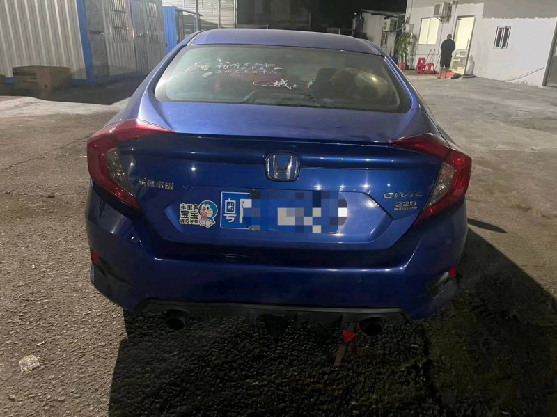 珠海17年本田思域4