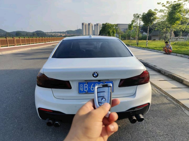 珠海19年宝马5系5