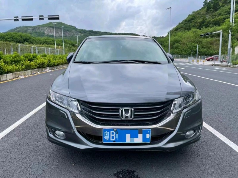 珠海11年本田奥德赛1