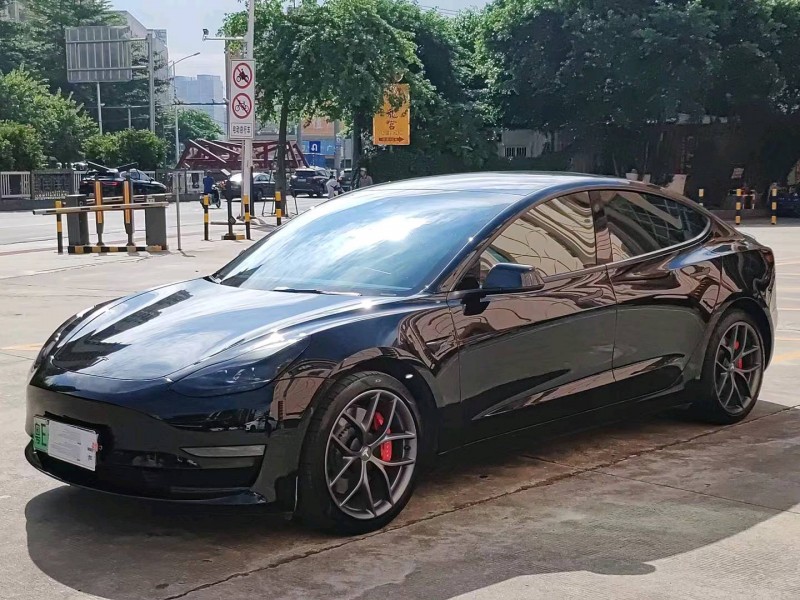 汕頭22年特斯拉MODEL 32