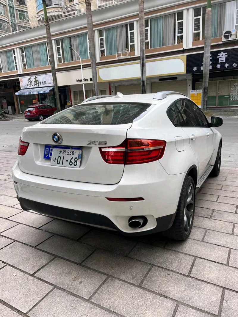 珠海15年宝马X69