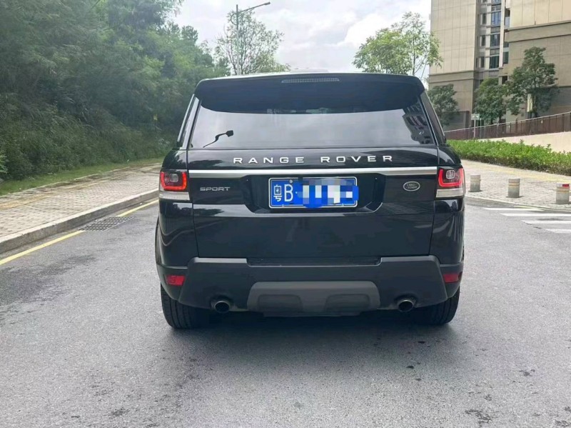 珠海18年路虎揽胜运动3