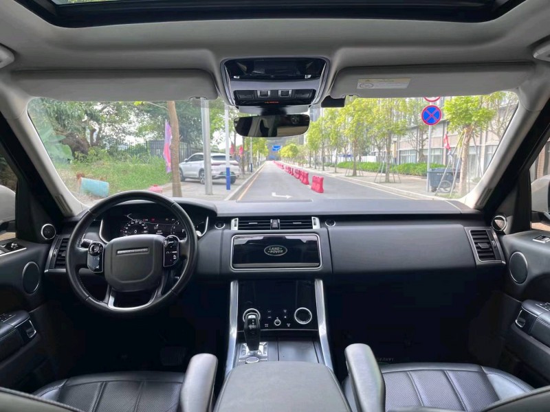 珠海19年路虎揽胜运动2