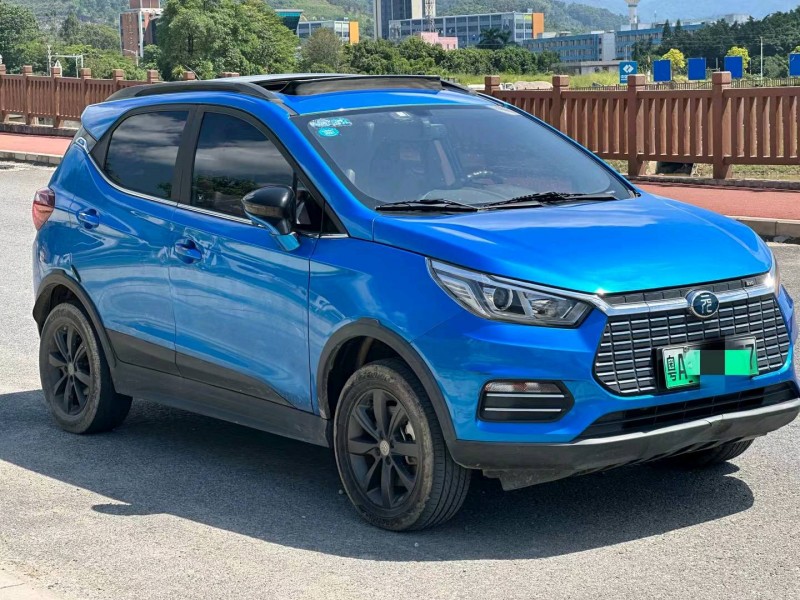 珠海19年比亚迪元9