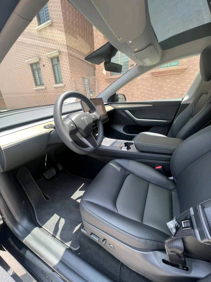 珠海23年特斯拉MODEL Y8