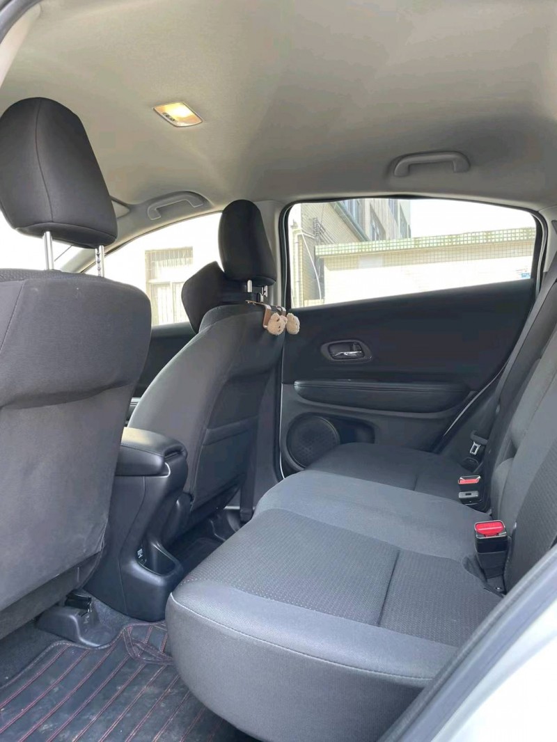 珠海21年本田缤智7