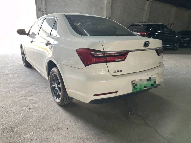 珠海20年比亚迪秦2