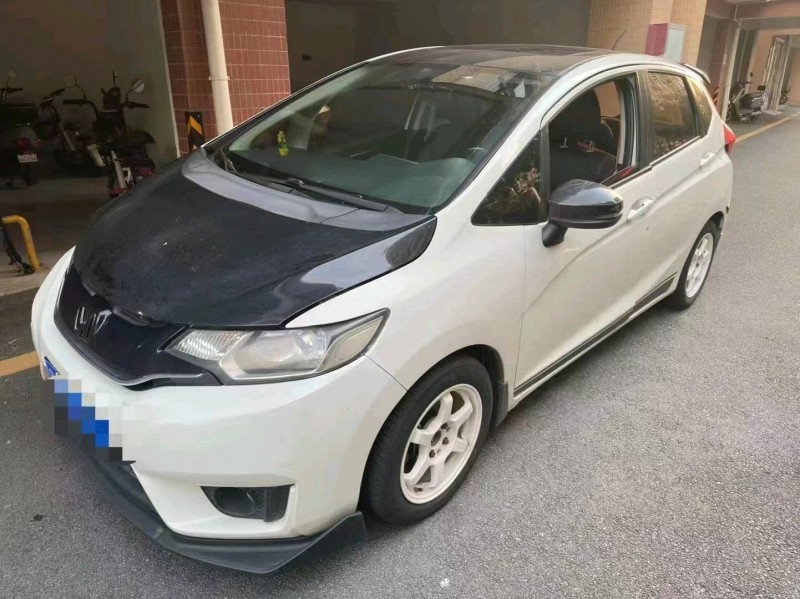 珠海16年本田飞度2