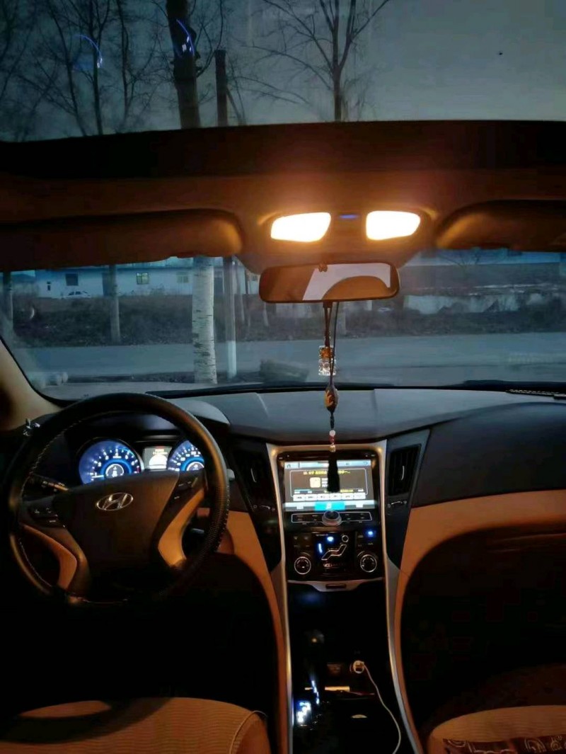 邯郸13年现代索纳塔八5