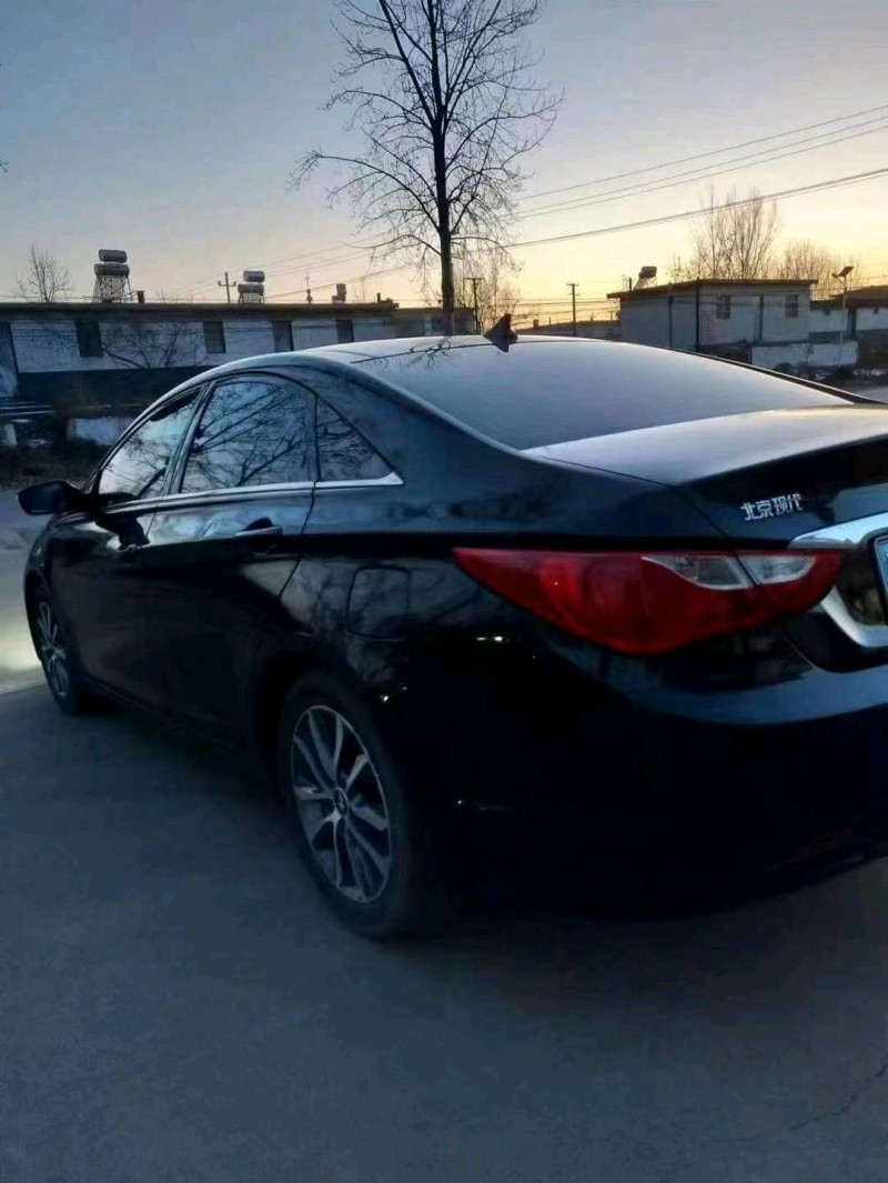 邯郸13年现代索纳塔八6
