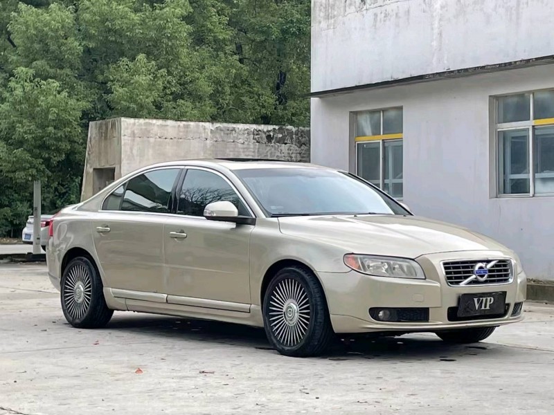 襄陽10年沃爾沃S80L2