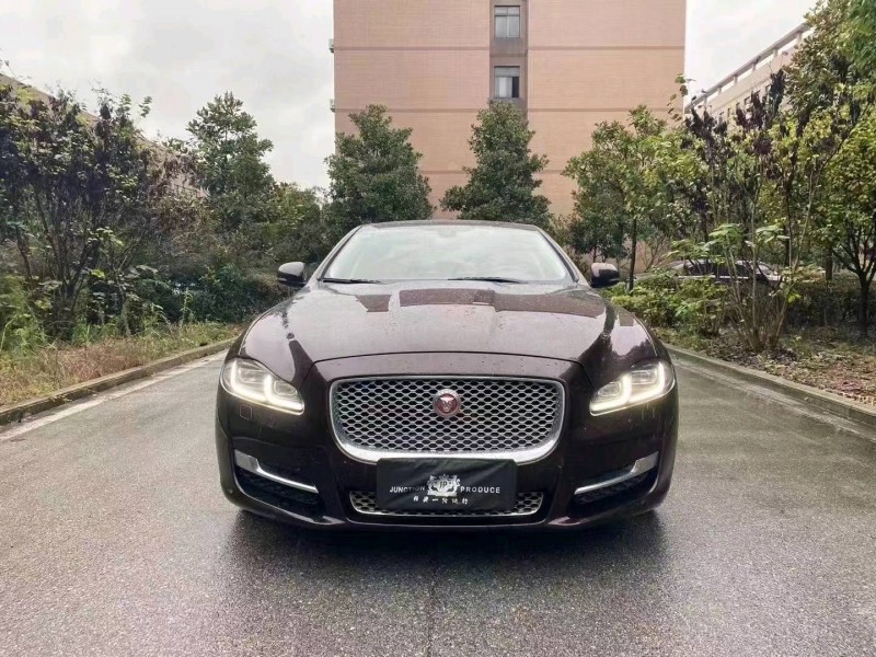 襄陽16年捷豹XJL1