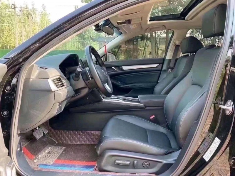 东营22年本田雅阁6