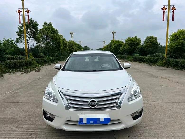 盐城14年日产天籁1