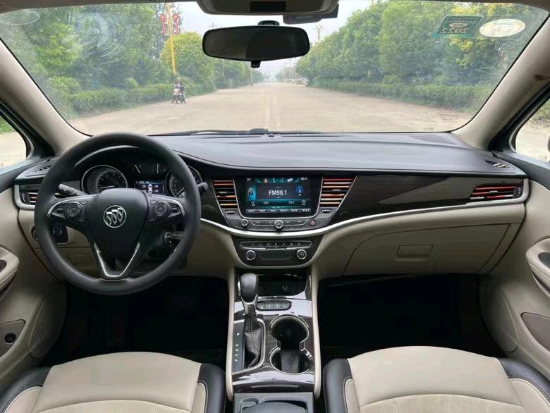 盐城18年别克威朗7