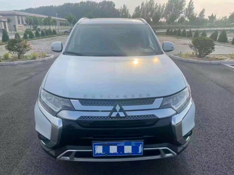 邯郸20年三菱欧蓝德1