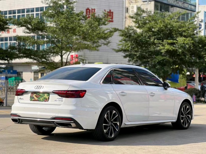 东莞22年奥迪A4L8