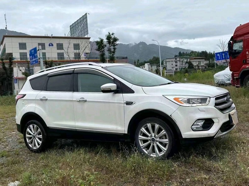 宜昌17年福特翼虎2