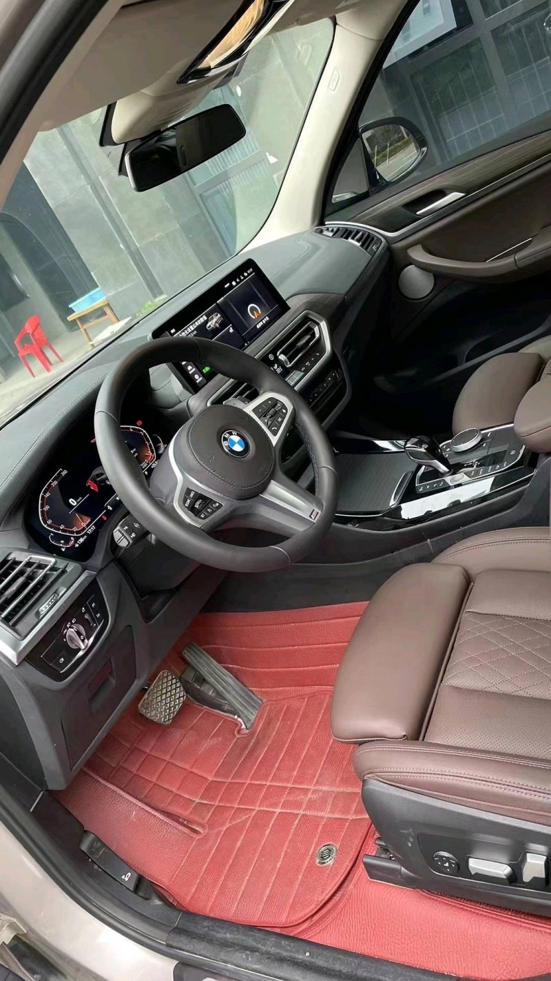 成都22年宝马X35