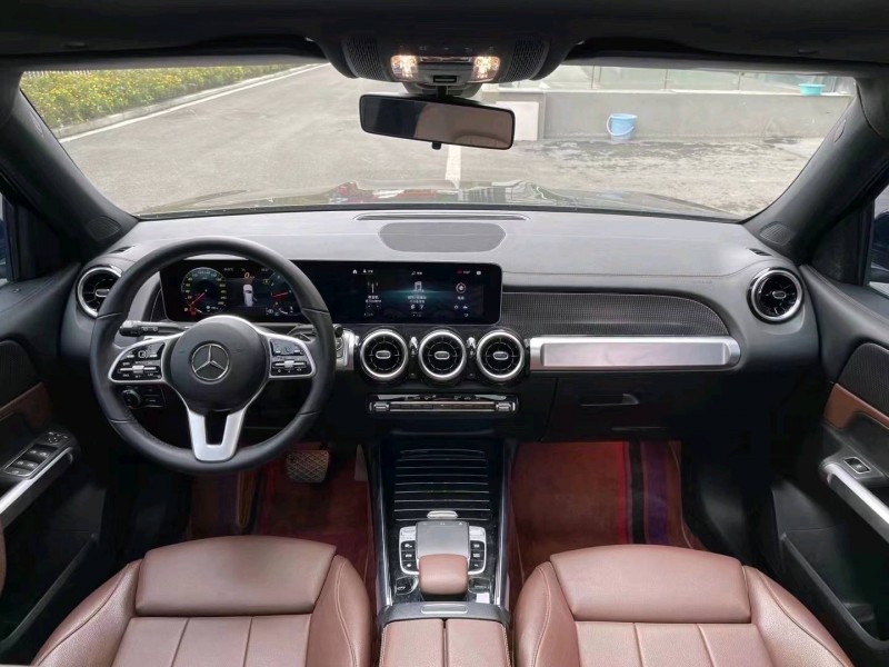 成都20年奔驰GLB9