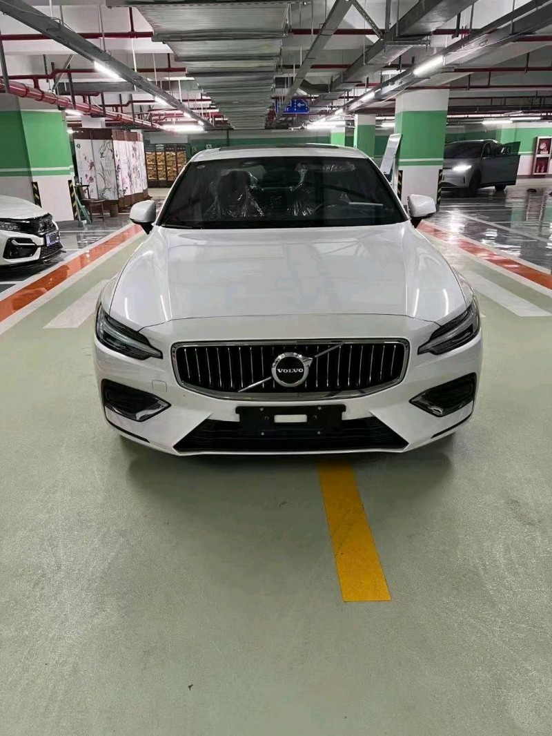 嘉兴23年沃尔沃S60L1