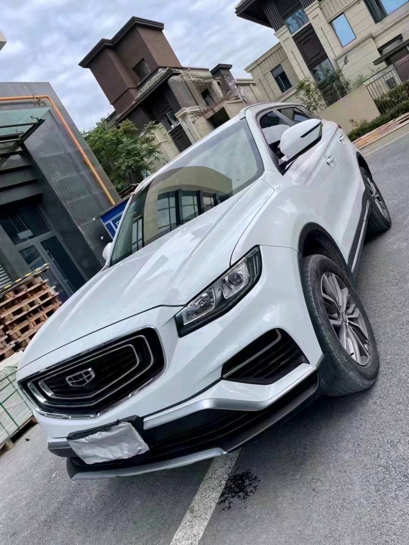 成都20年吉利博越2