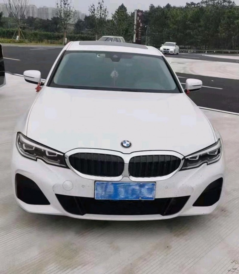 珠海21年宝马3系1