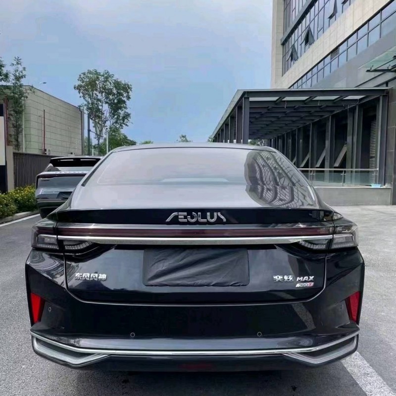 成都22年东风奕炫5