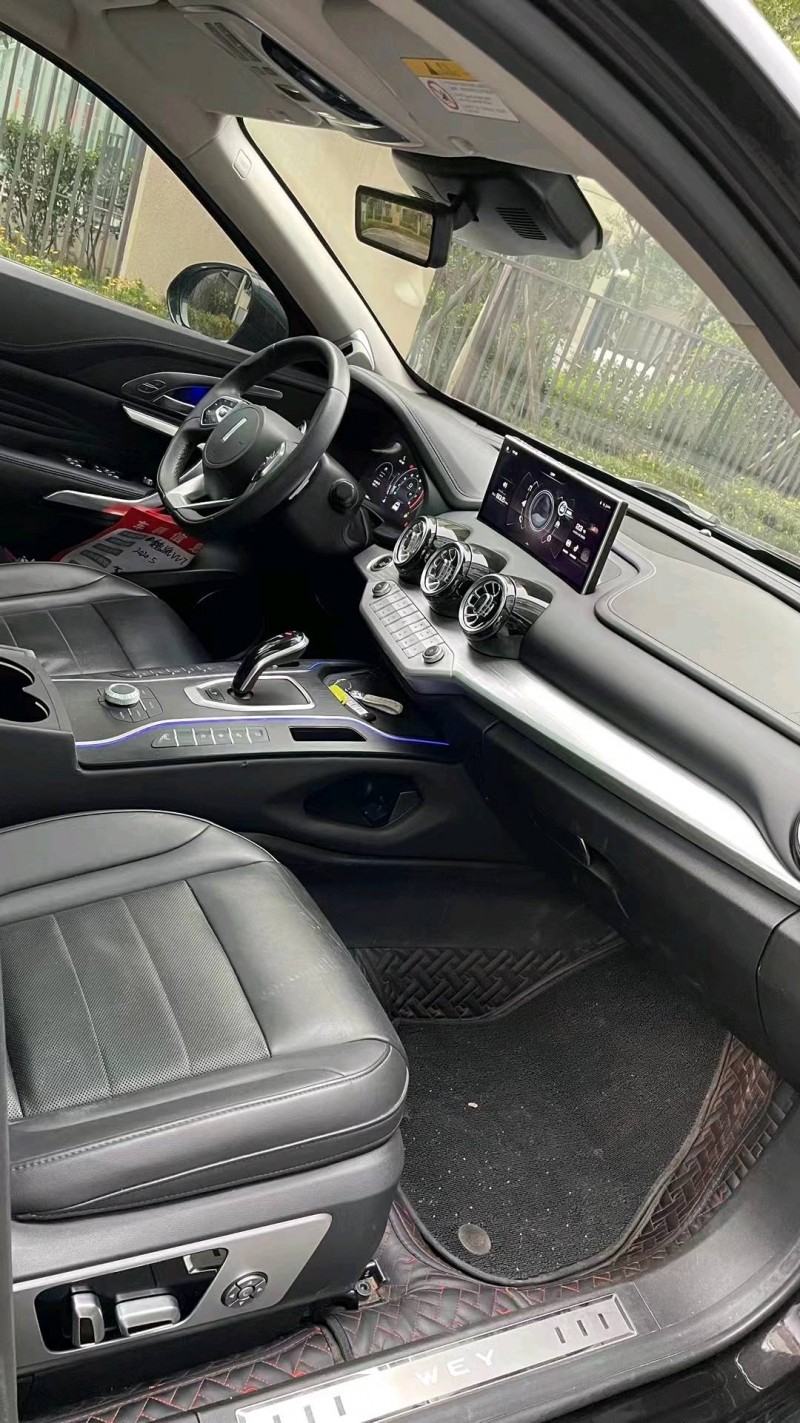 成都20年长城汽车WEY VV78