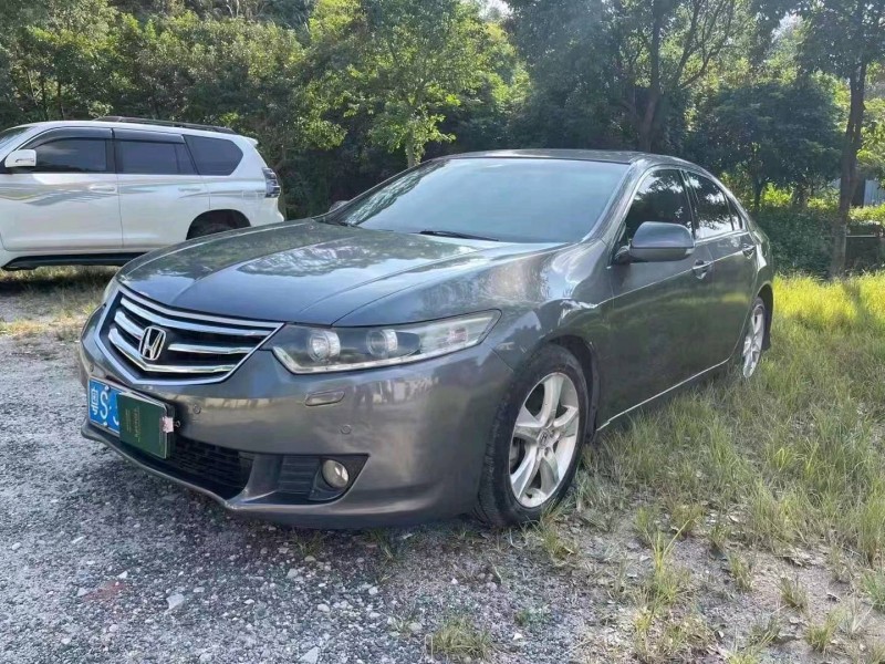 汕头11年本田思铂睿3