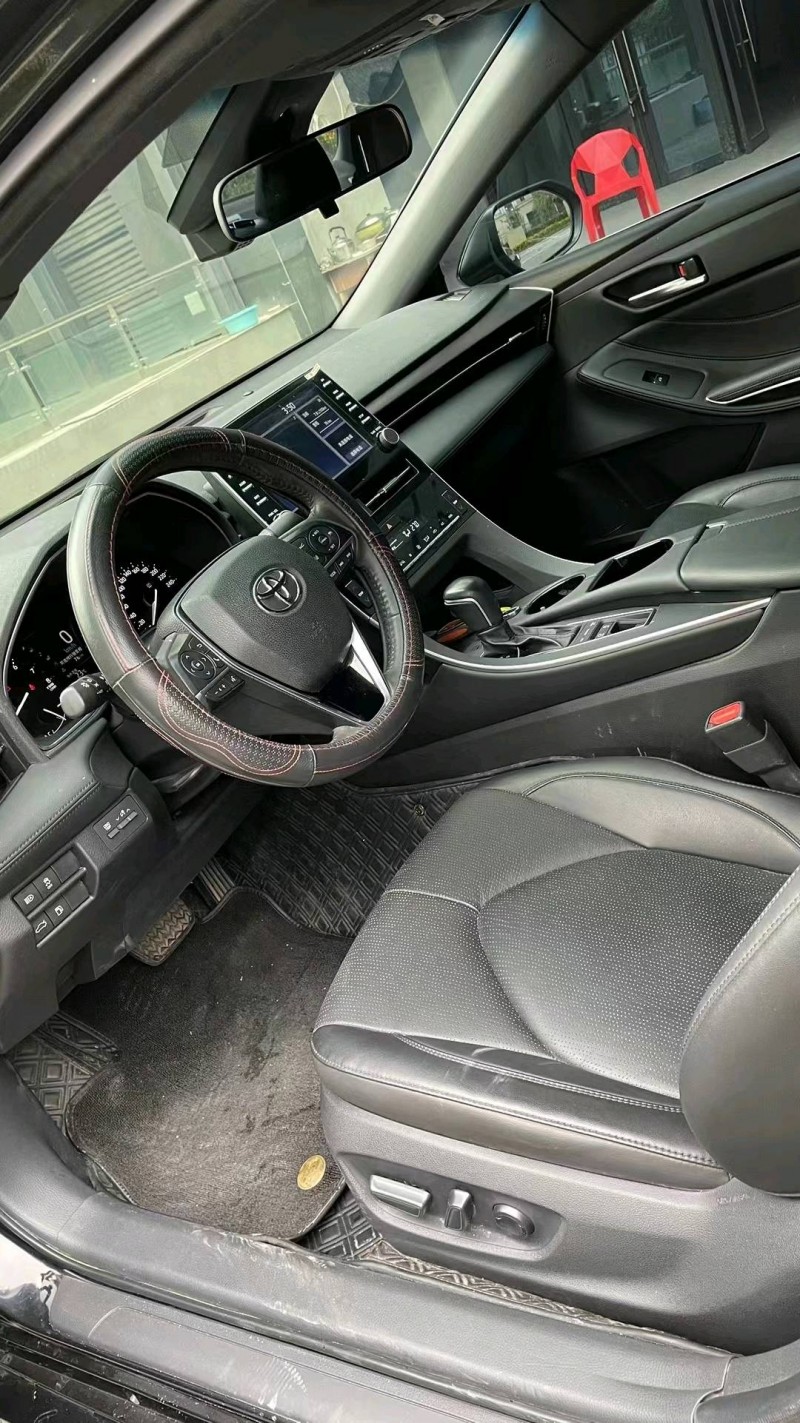 成都21年丰田亚洲龙6