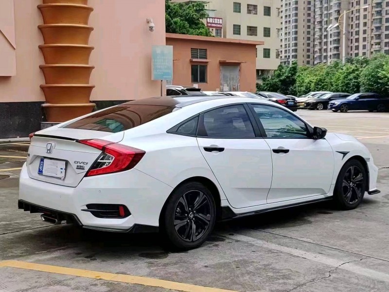 珠海21年本田思域7