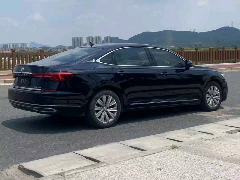 深圳20年大众帕萨特6