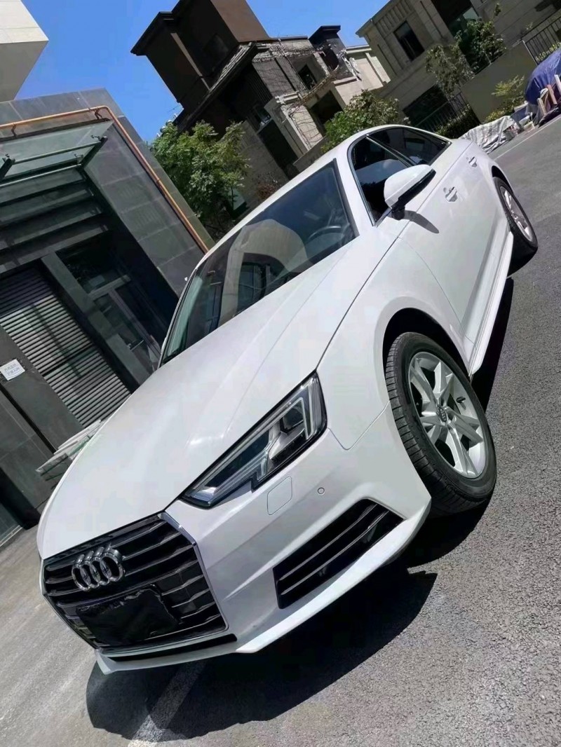 成都18年奥迪A4L2