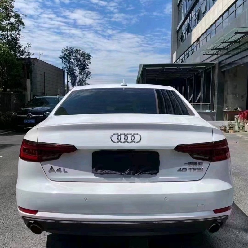 成都18年奥迪A4L5