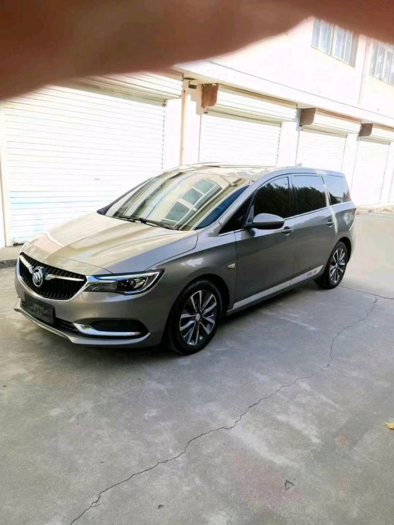 枣庄18年别克GL63