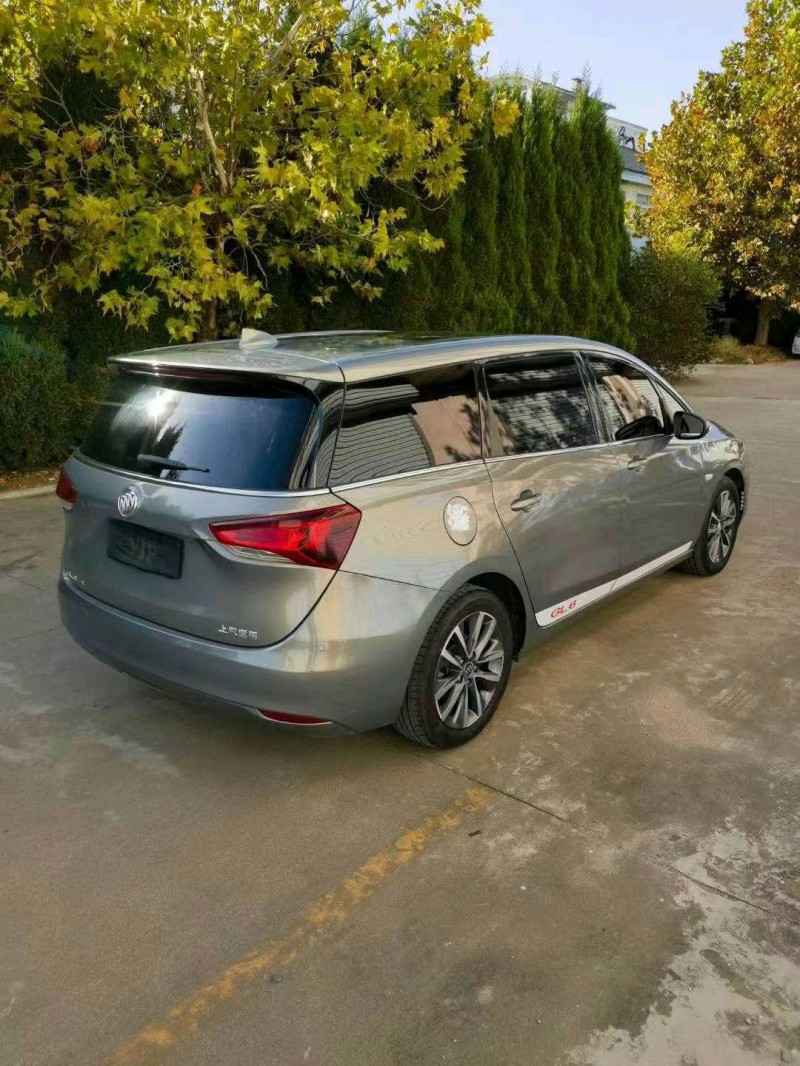 枣庄18年别克GL64