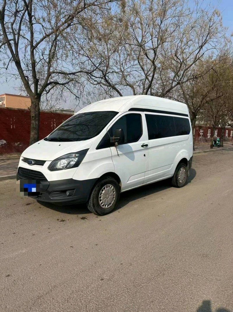 东营17年福特全顺3