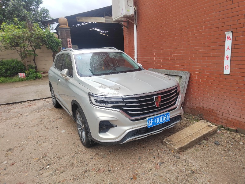 泉州20年榮威RX52