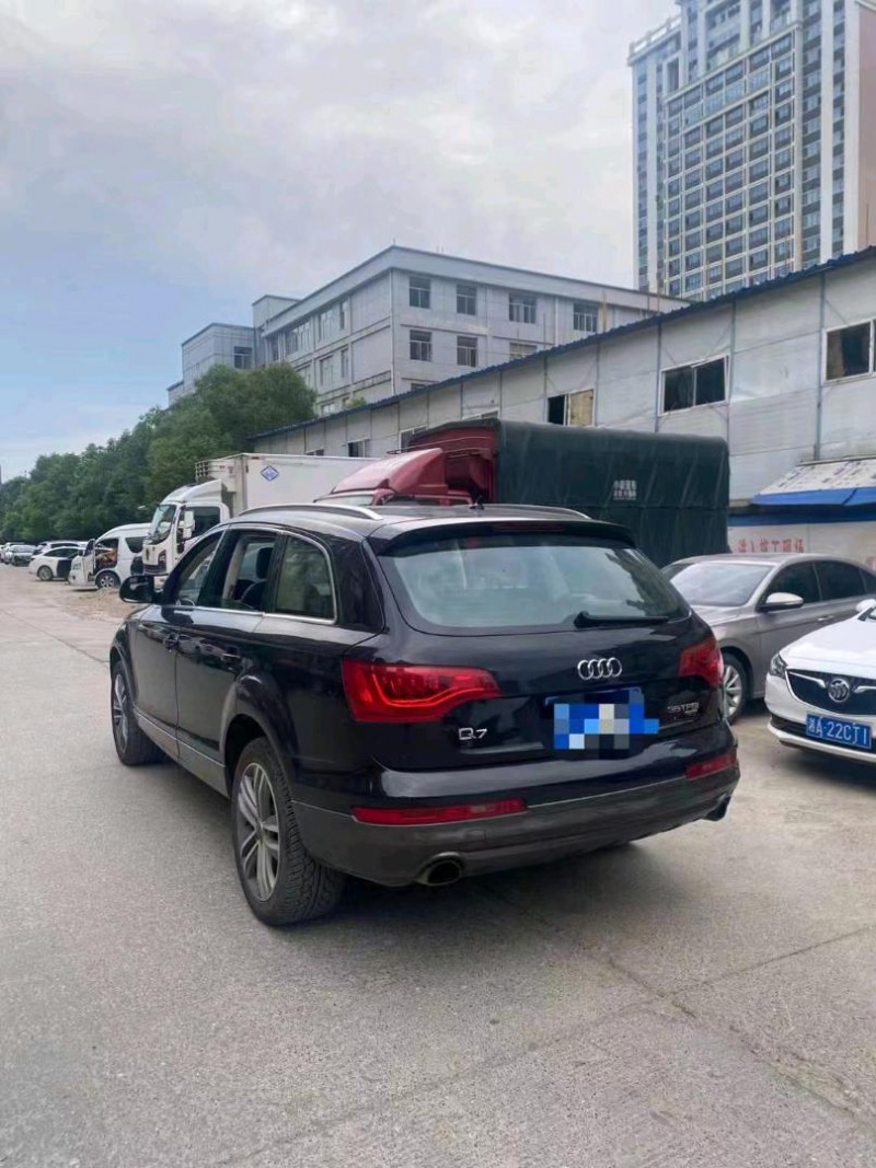 邵阳14年奥迪Q73