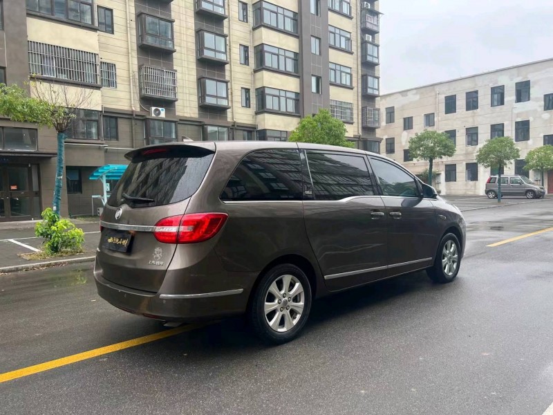 徐州15年别克GL88