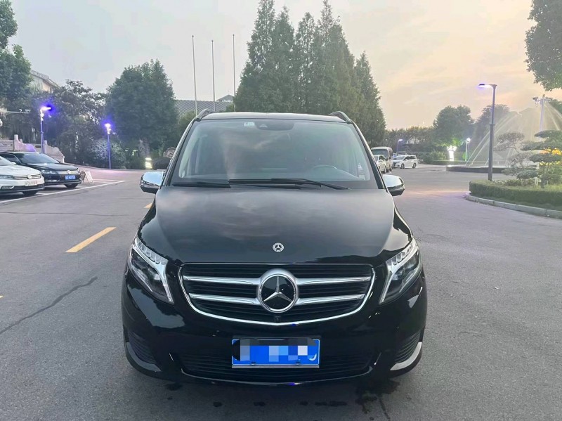 常州19年奔驰V1