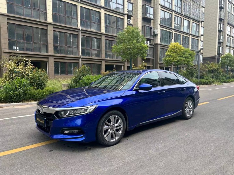 徐州18年本田雅阁2