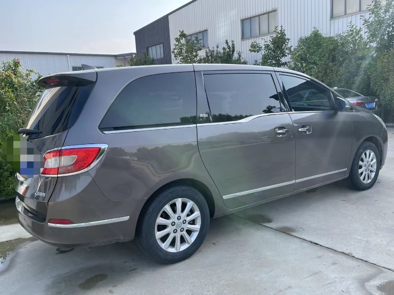 济南13年别克GL86