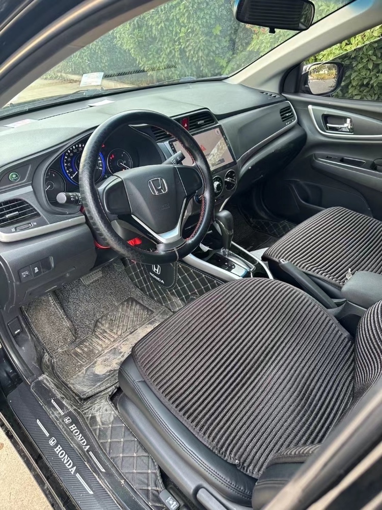 济南17年本田凌派2