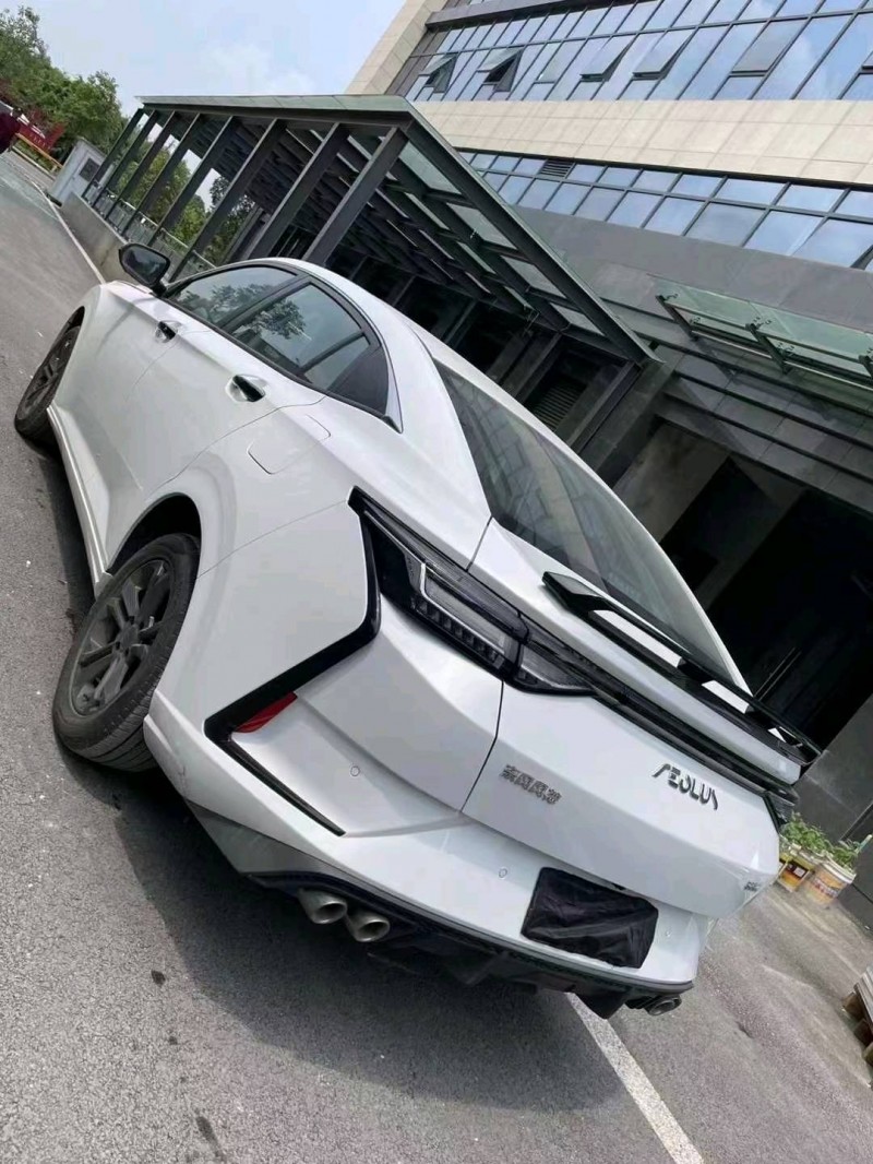 成都22年东风奕炫6