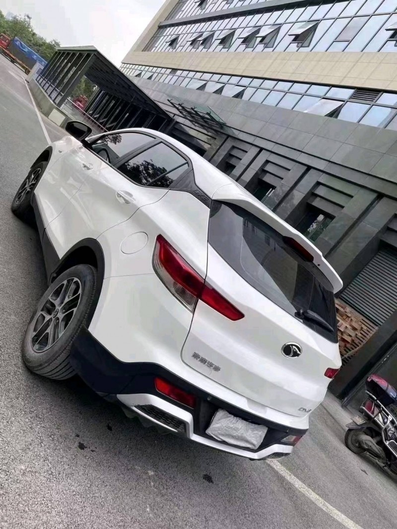 成都22年东南汽车DX36