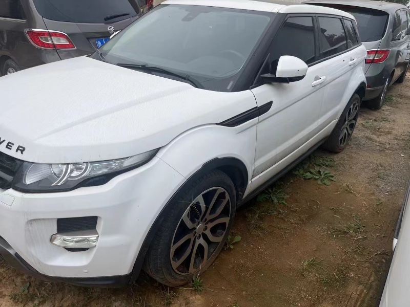 临沂14年路虎极光5