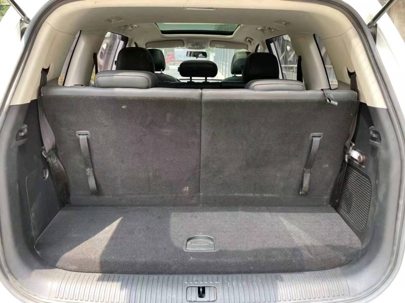 成都22年荣威RX87